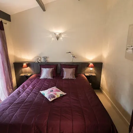 Des Bragauds Villa